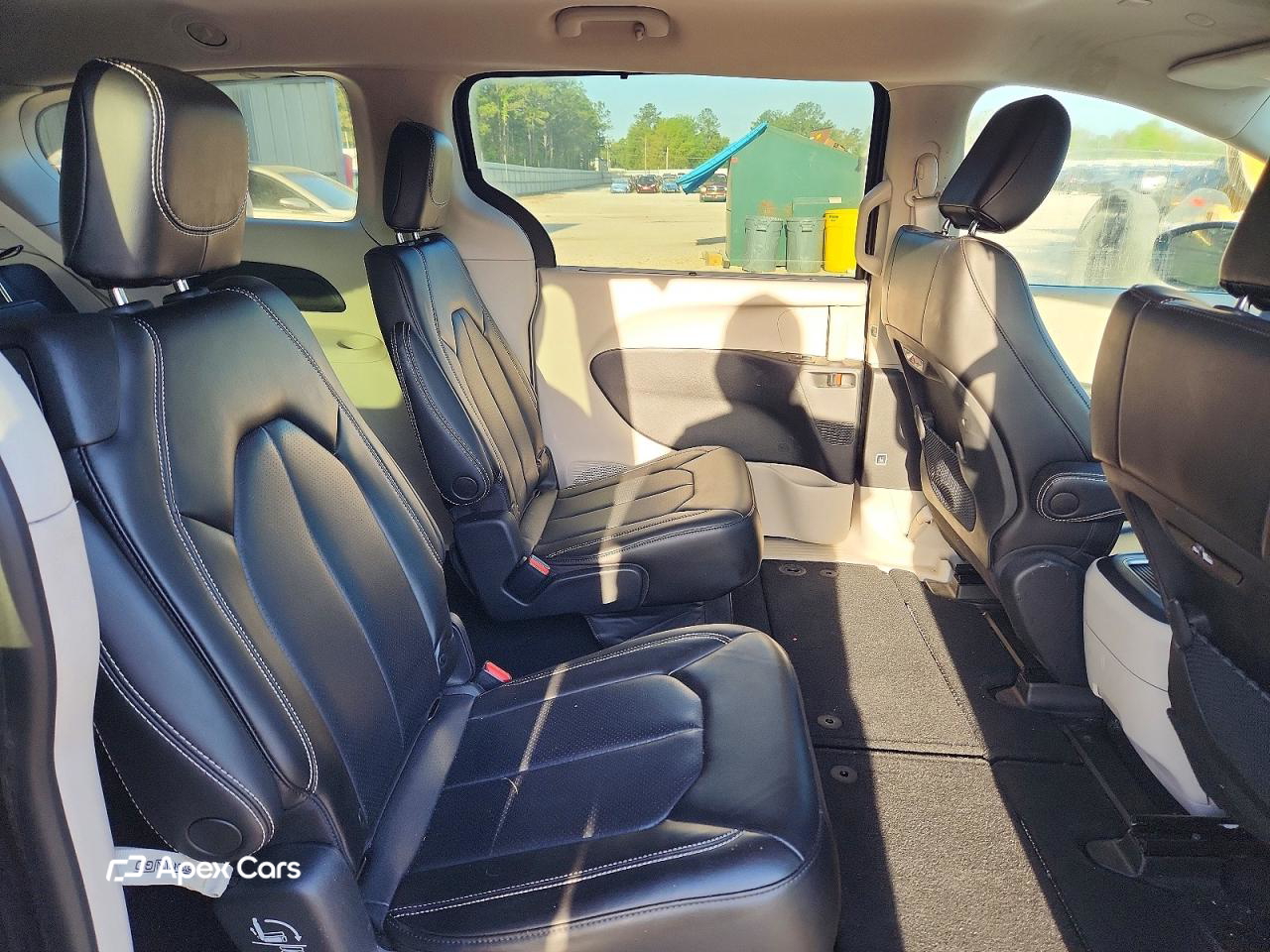 Chrysler Pacifica 2023