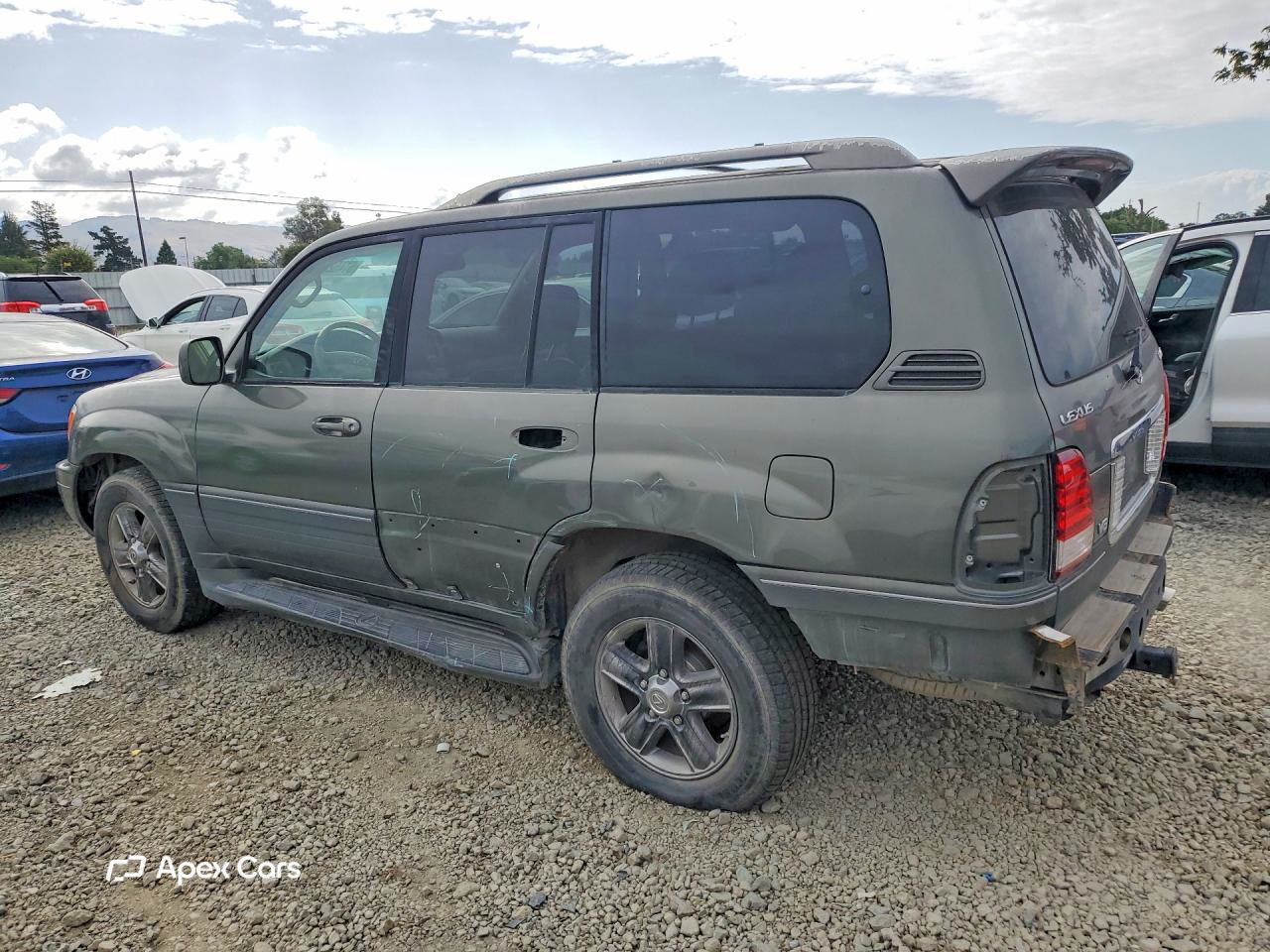 Lexus LX 2006