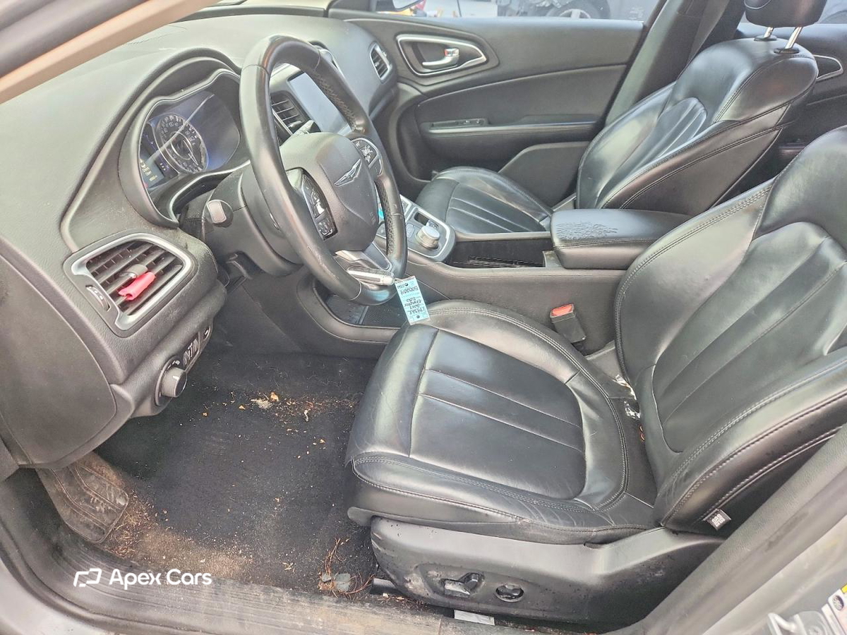 Chrysler 200 2017