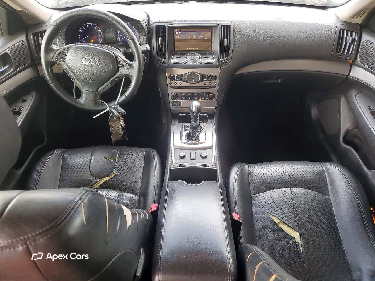 Infiniti G 2010