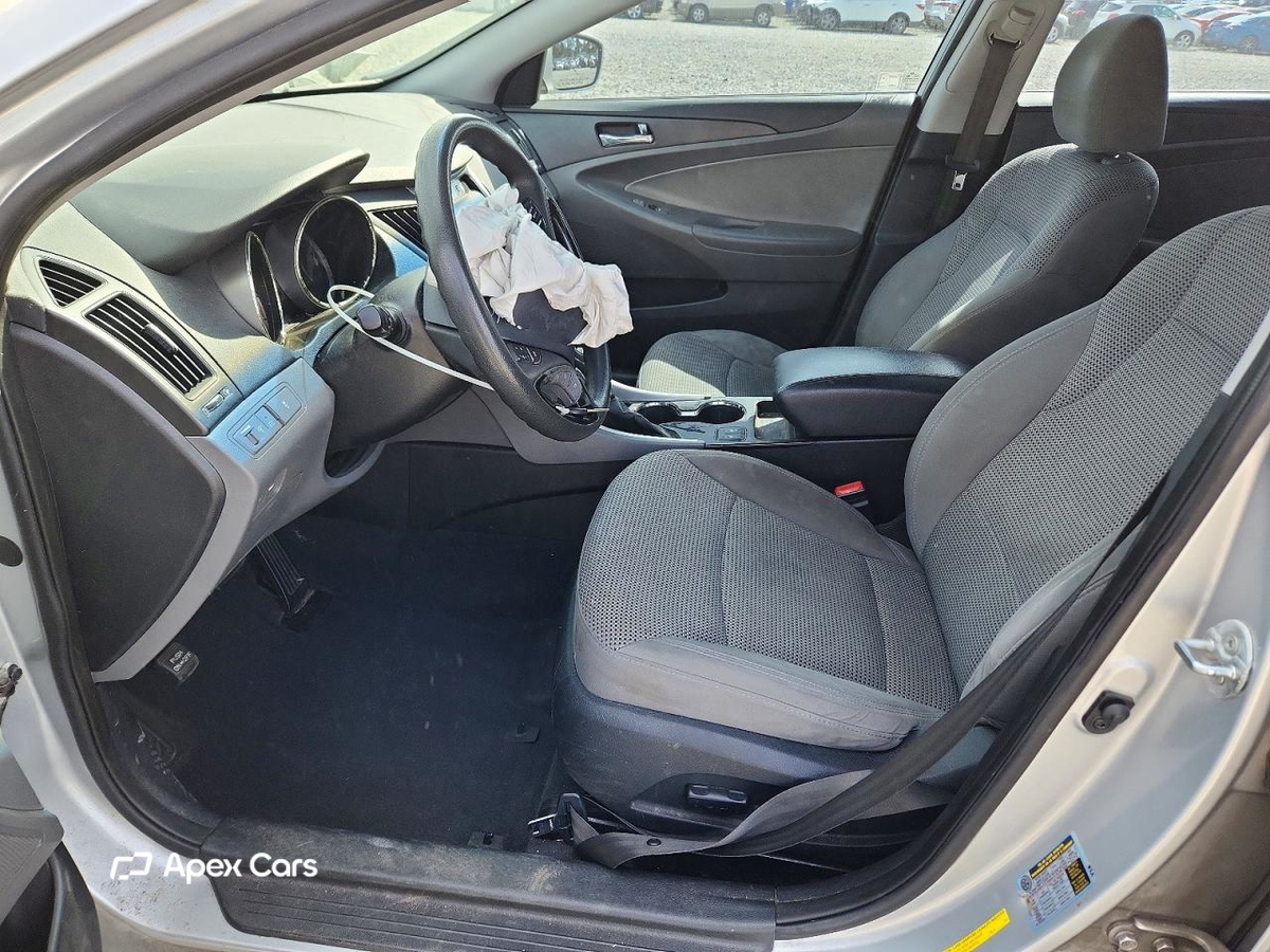 Hyundai Sonata 2013