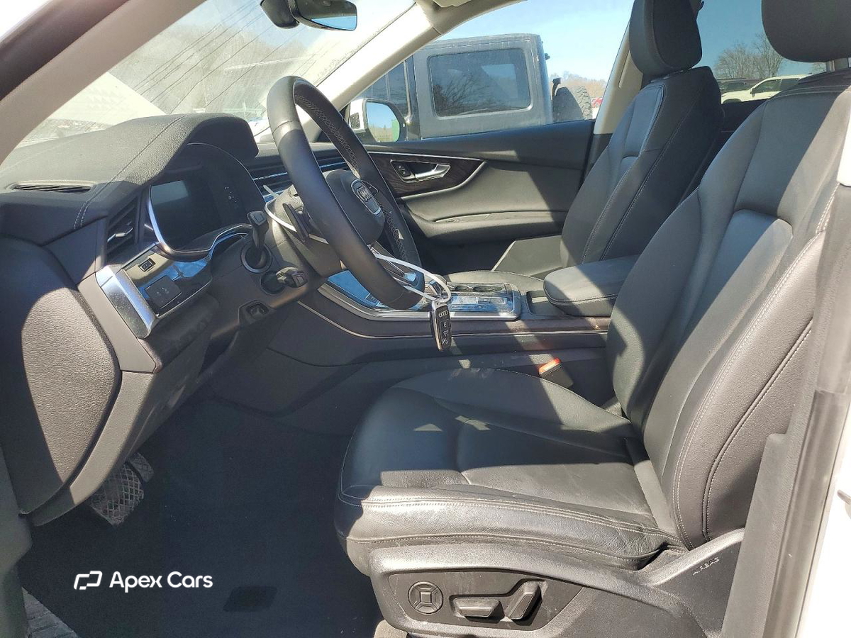 Audi Q8 2023