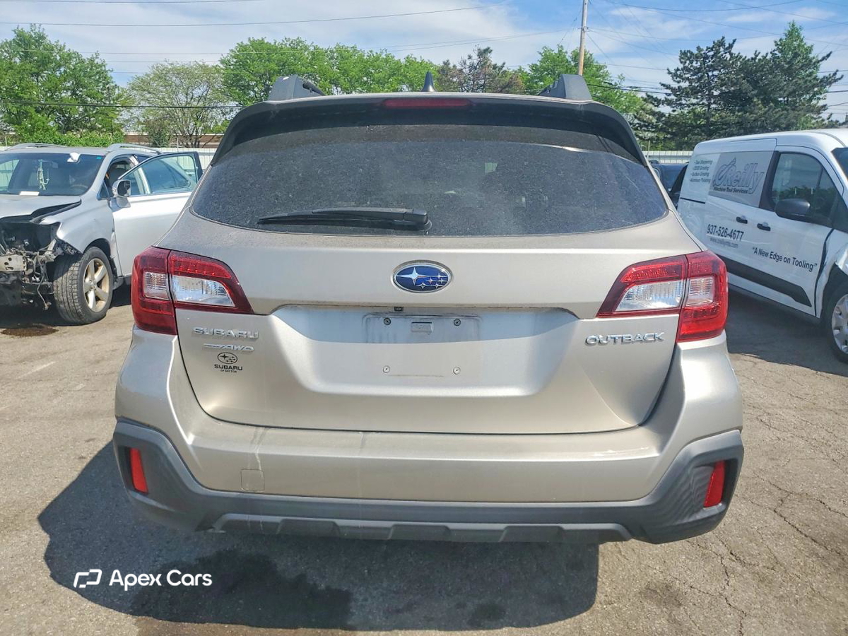 Subaru Outback 2018