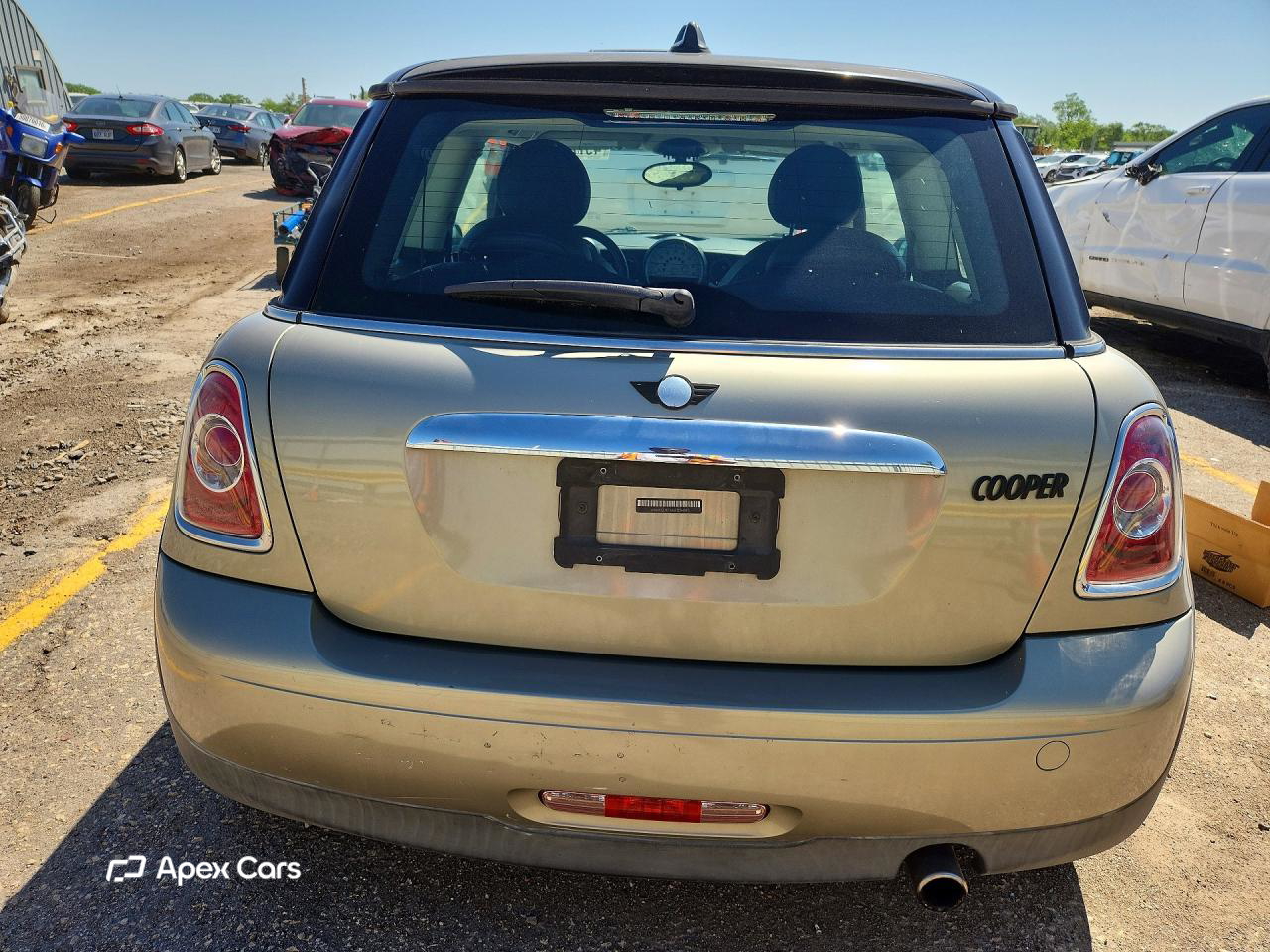 MINI Cooper 2011