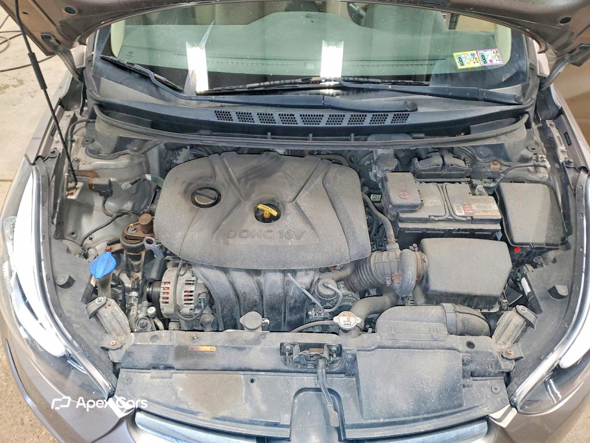 Hyundai Elantra 2015