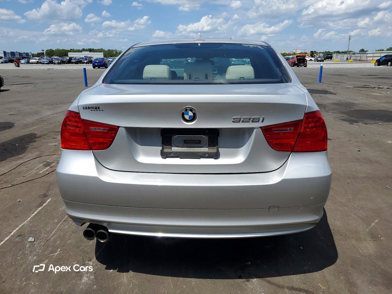 BMW Series 3 2011