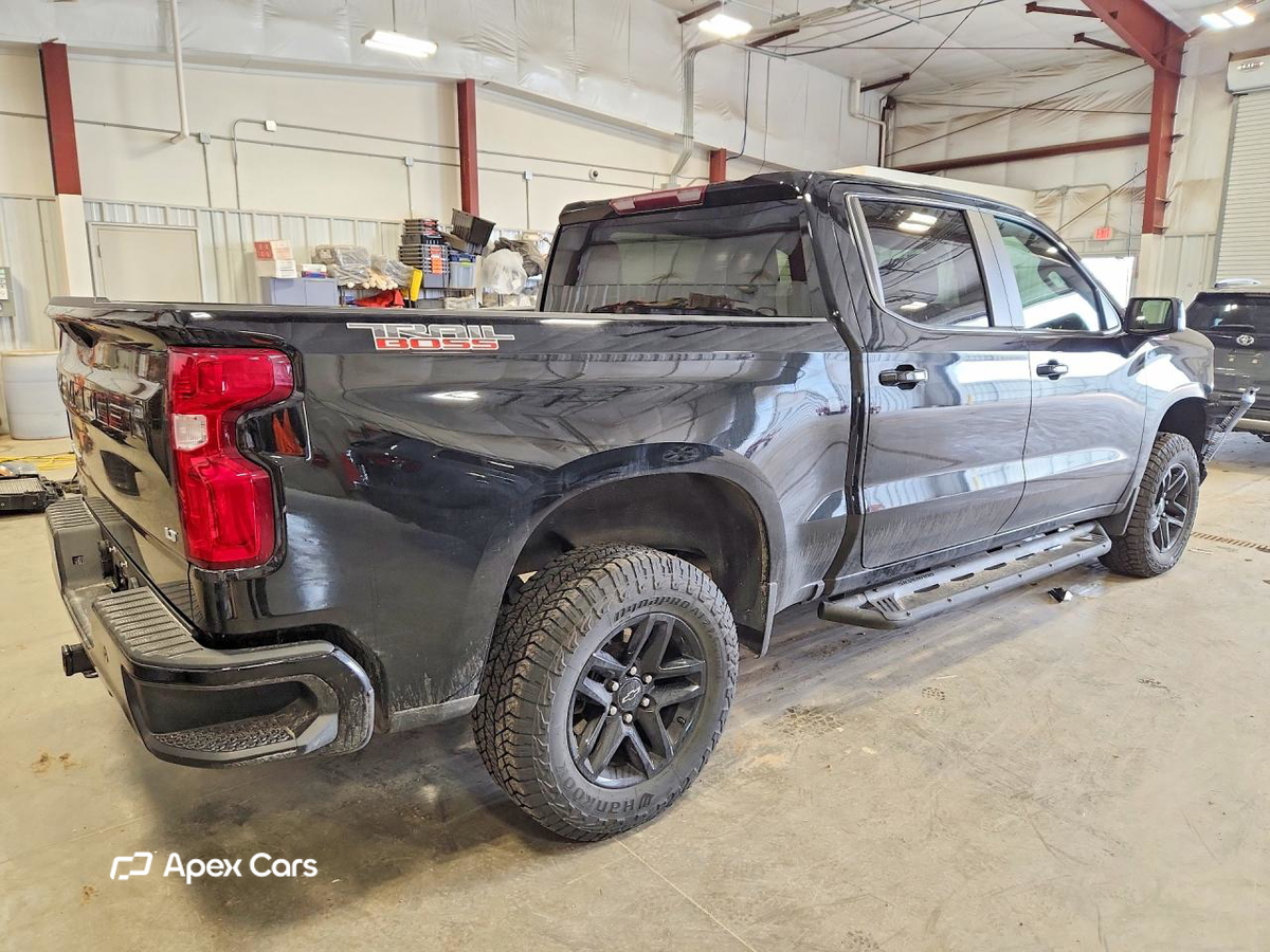 Chevrolet Silverado 2021