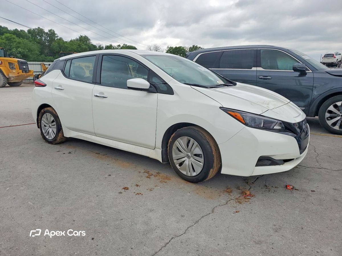 Nissan Leaf 2023