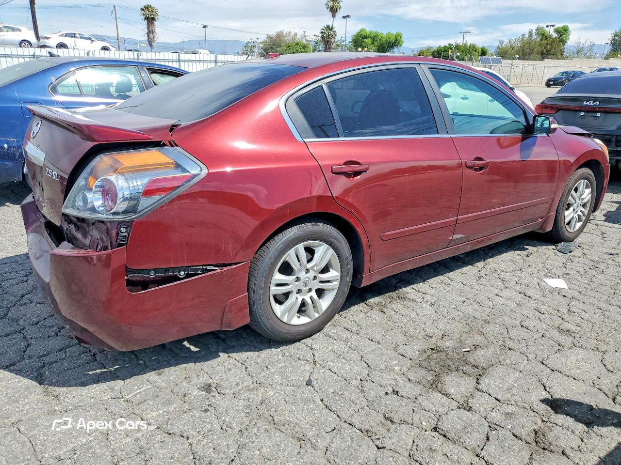 Nissan Altima 2011