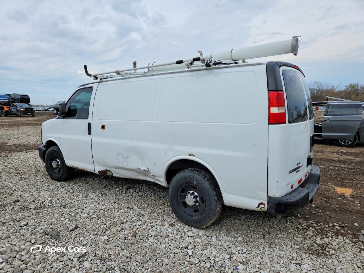 Chevrolet Express 2012