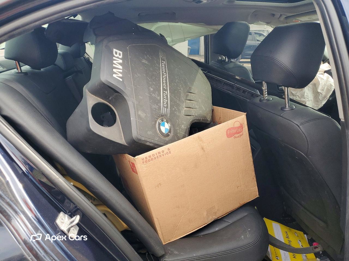 BMW Series 3 2016