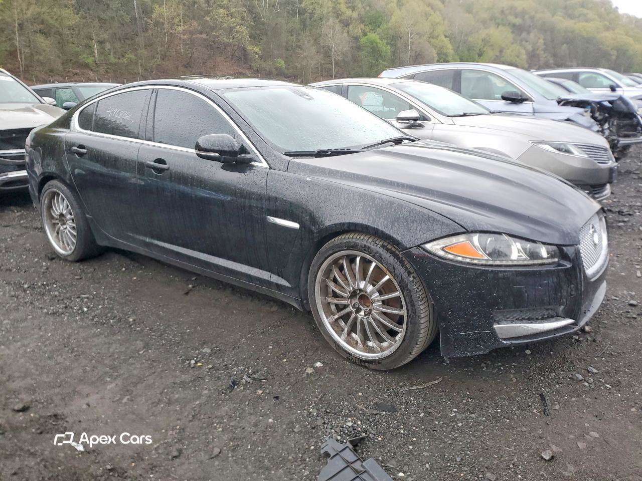 Jaguar XF 2012