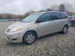 Toyota Sienna 2010