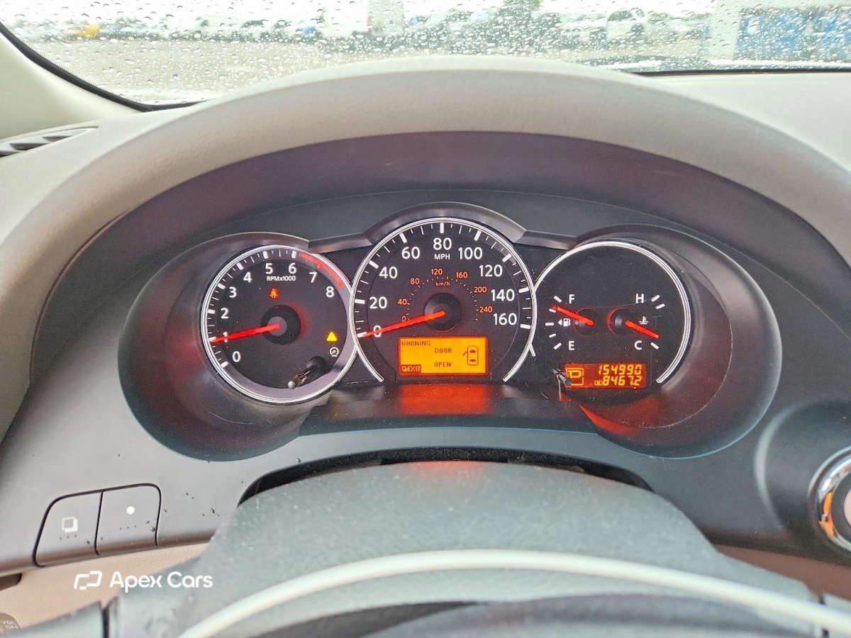 Nissan Altima 2010