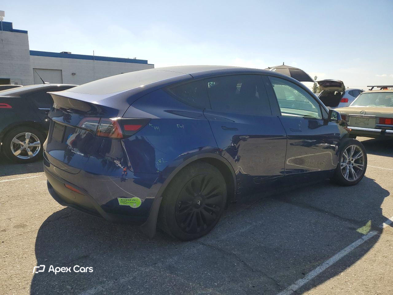 Tesla Model Y 2023