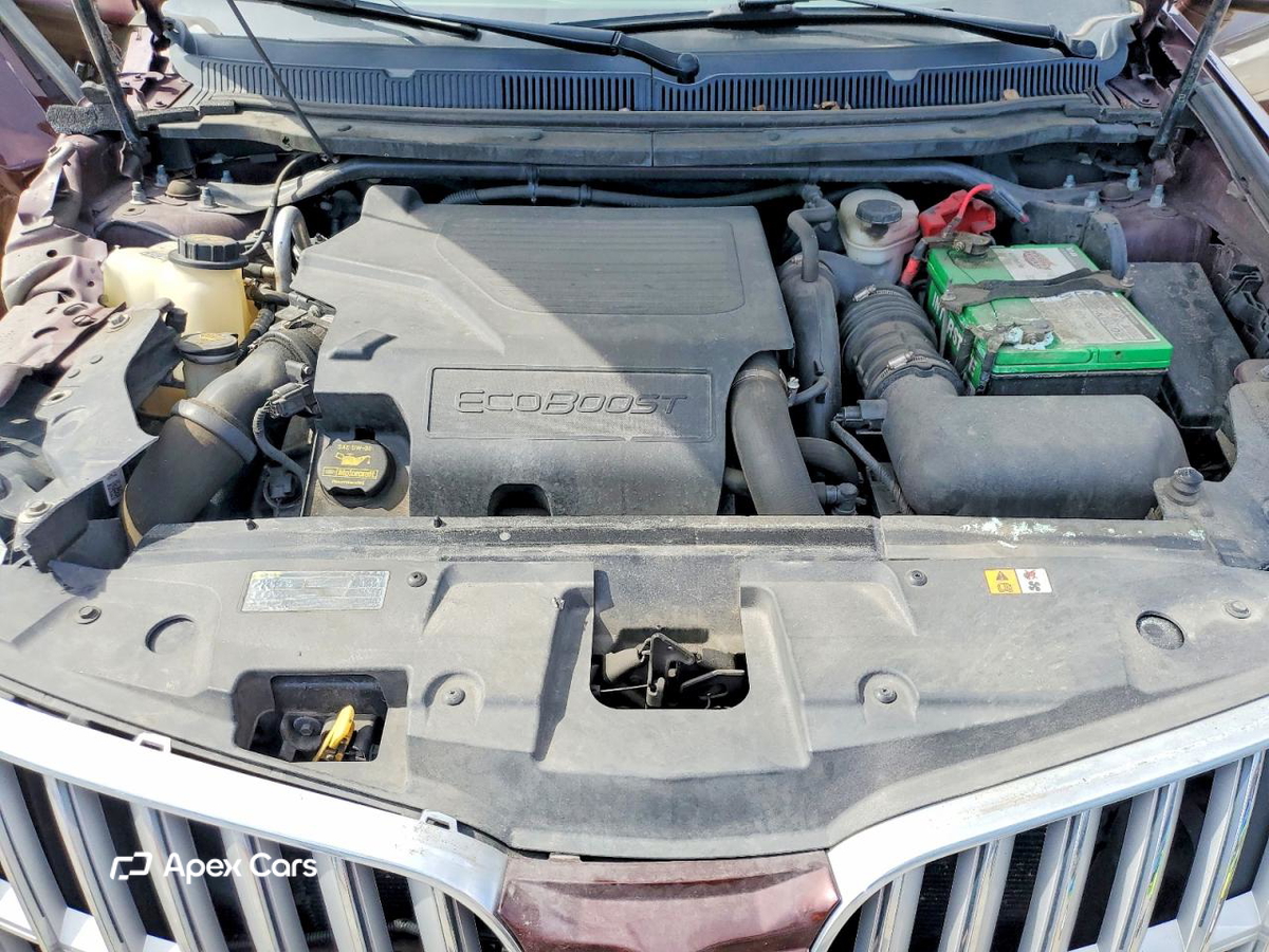 Lincoln MKT 2012