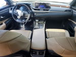 Lexus ES 2021