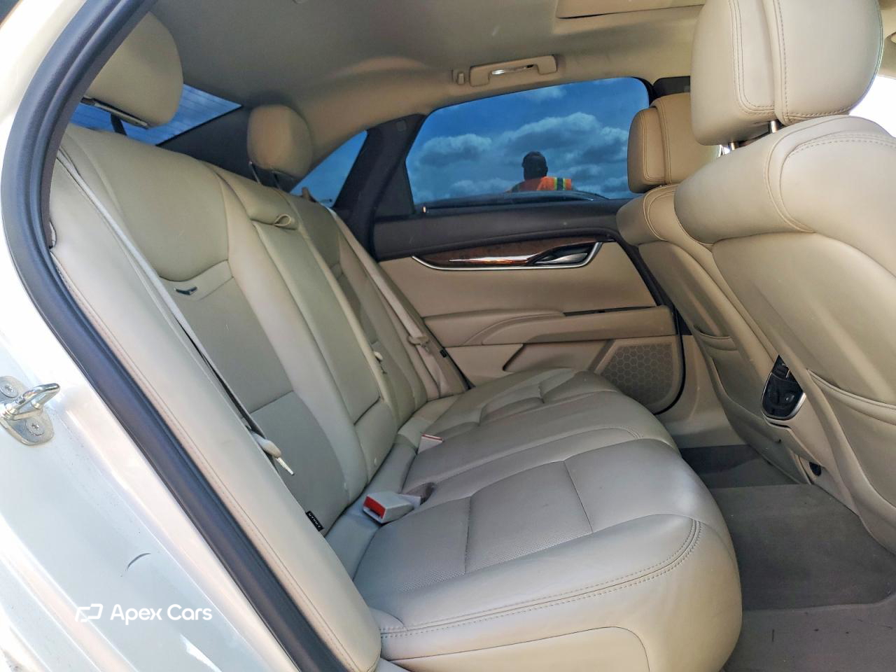 Cadillac XTS 2013