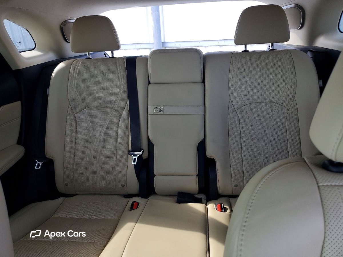 Lexus RX 2021