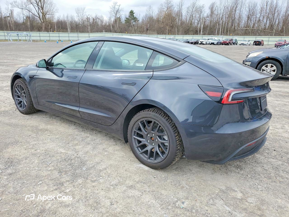 Tesla Model 3 2025