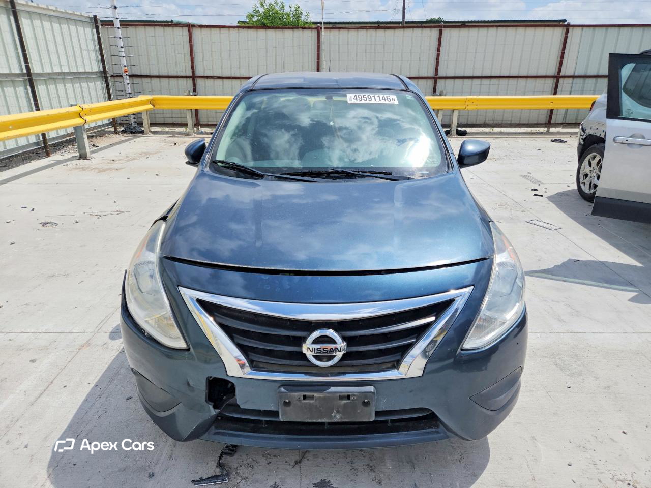 Nissan Versa 2016