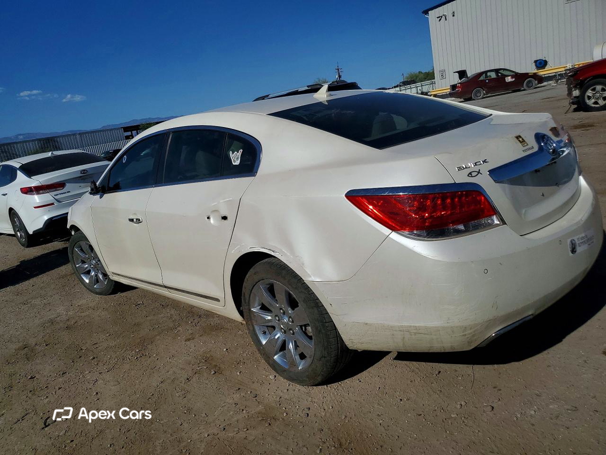 Buick LaCrosse 2011