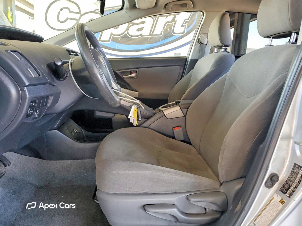 Toyota Prius 2015