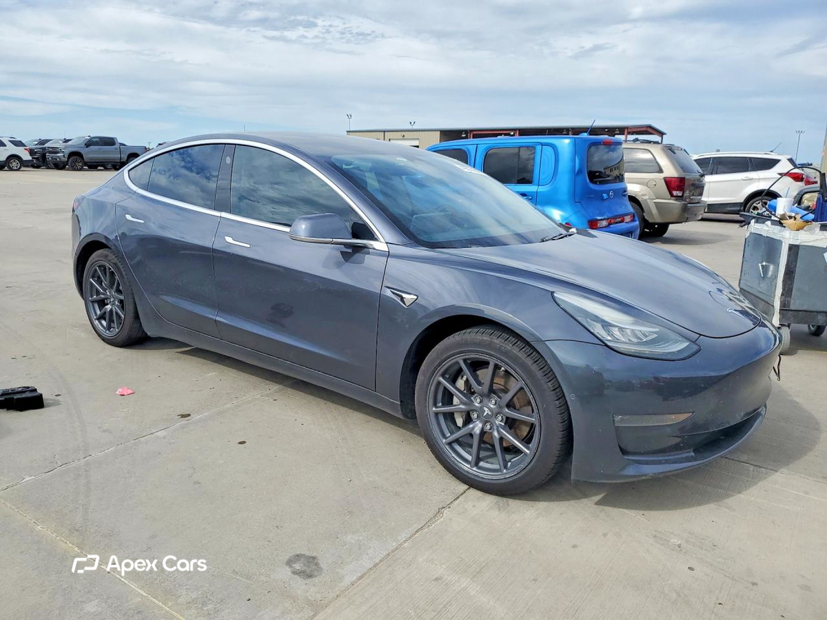 Tesla Model 3 2018