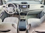 Toyota Sienna 2012