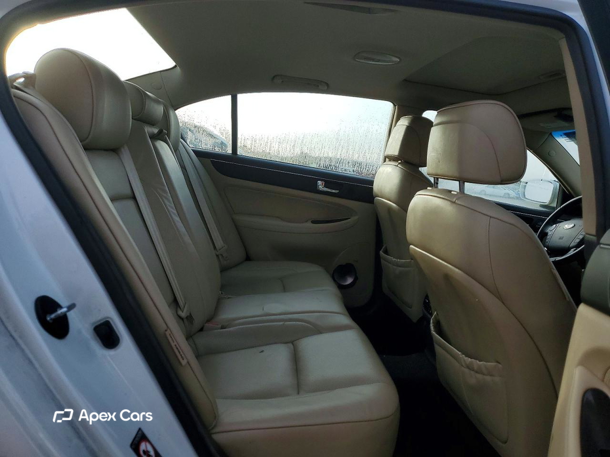 Hyundai Genesis 2009