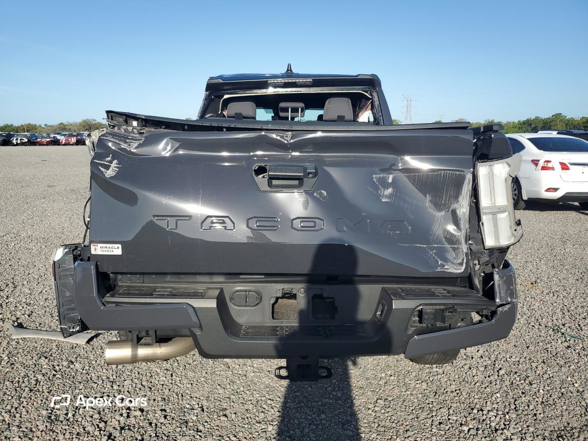 Toyota Tacoma 2024