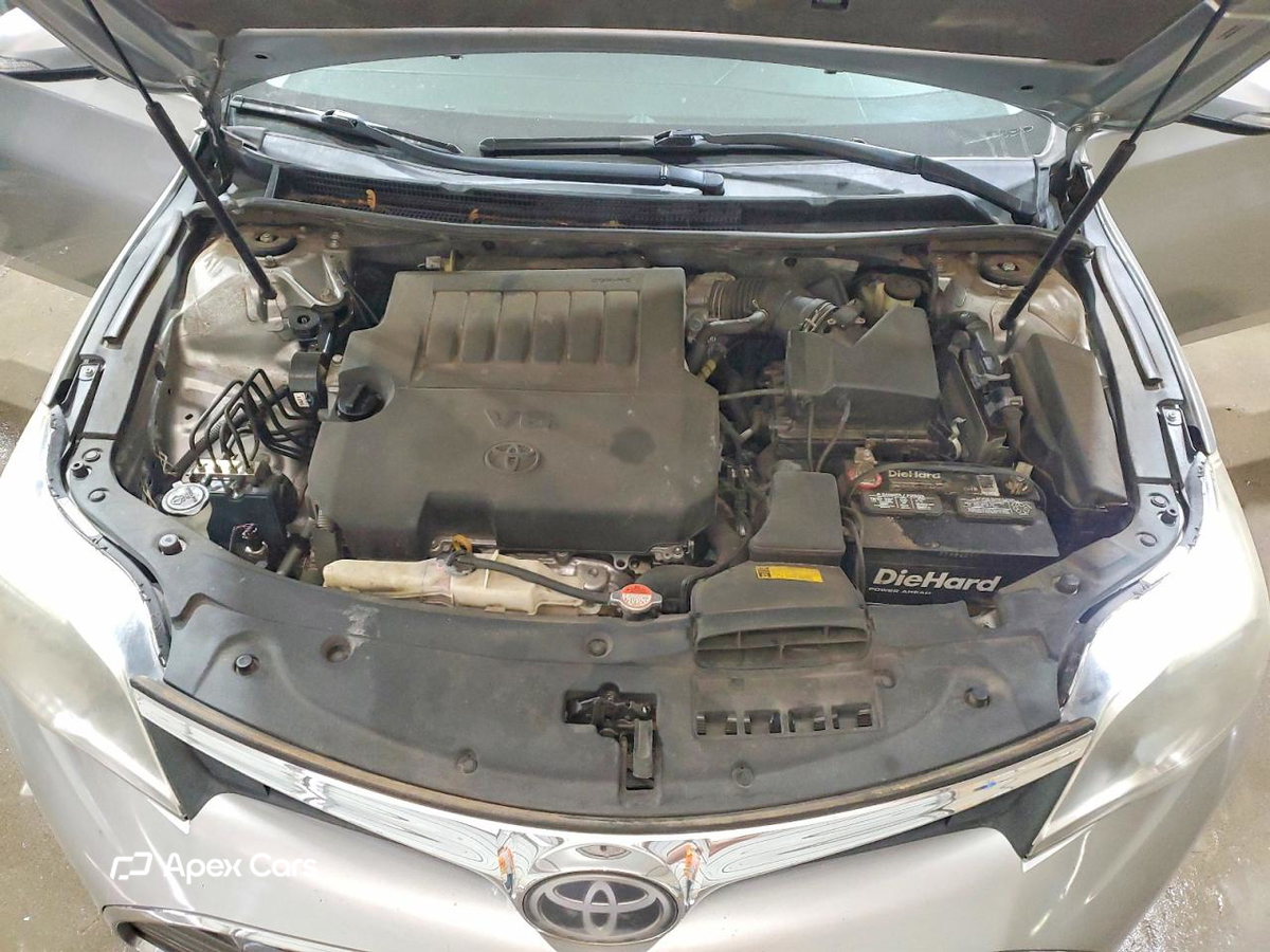 Toyota Avalon 2016