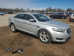 Ford Taurus 2015