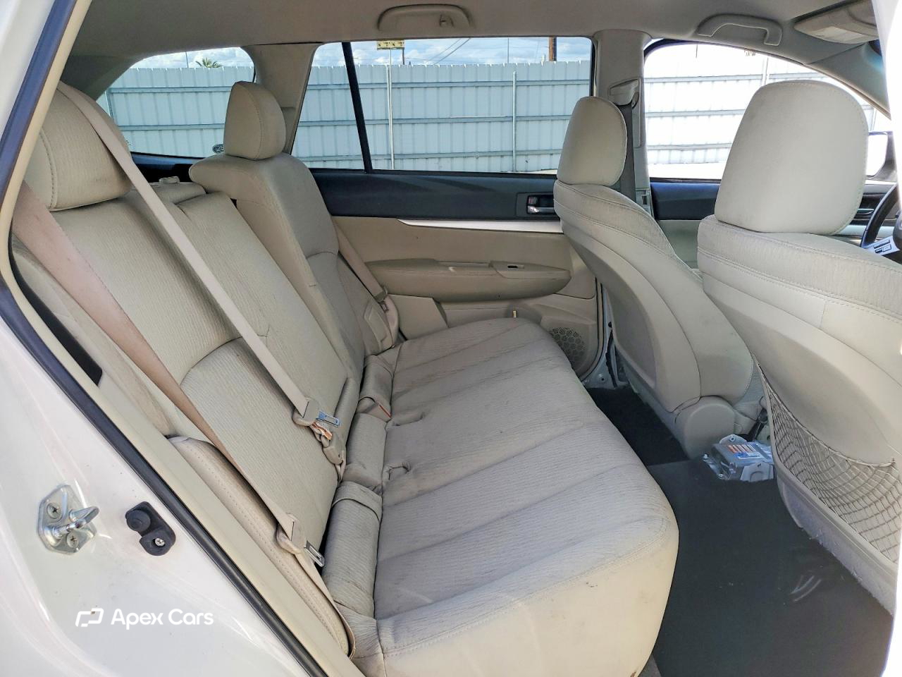 Subaru Outback 2010