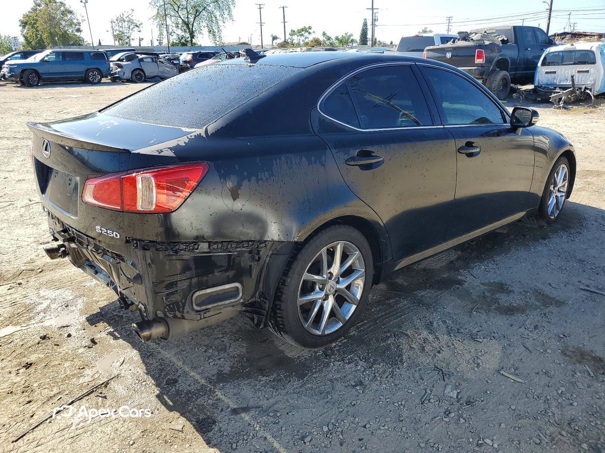 Lexus IS 2011