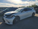 Lexus ES 2023
