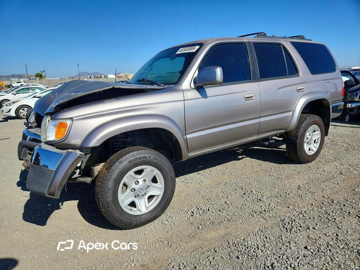 2001 Toyota 4Runner - Image 1 of 5