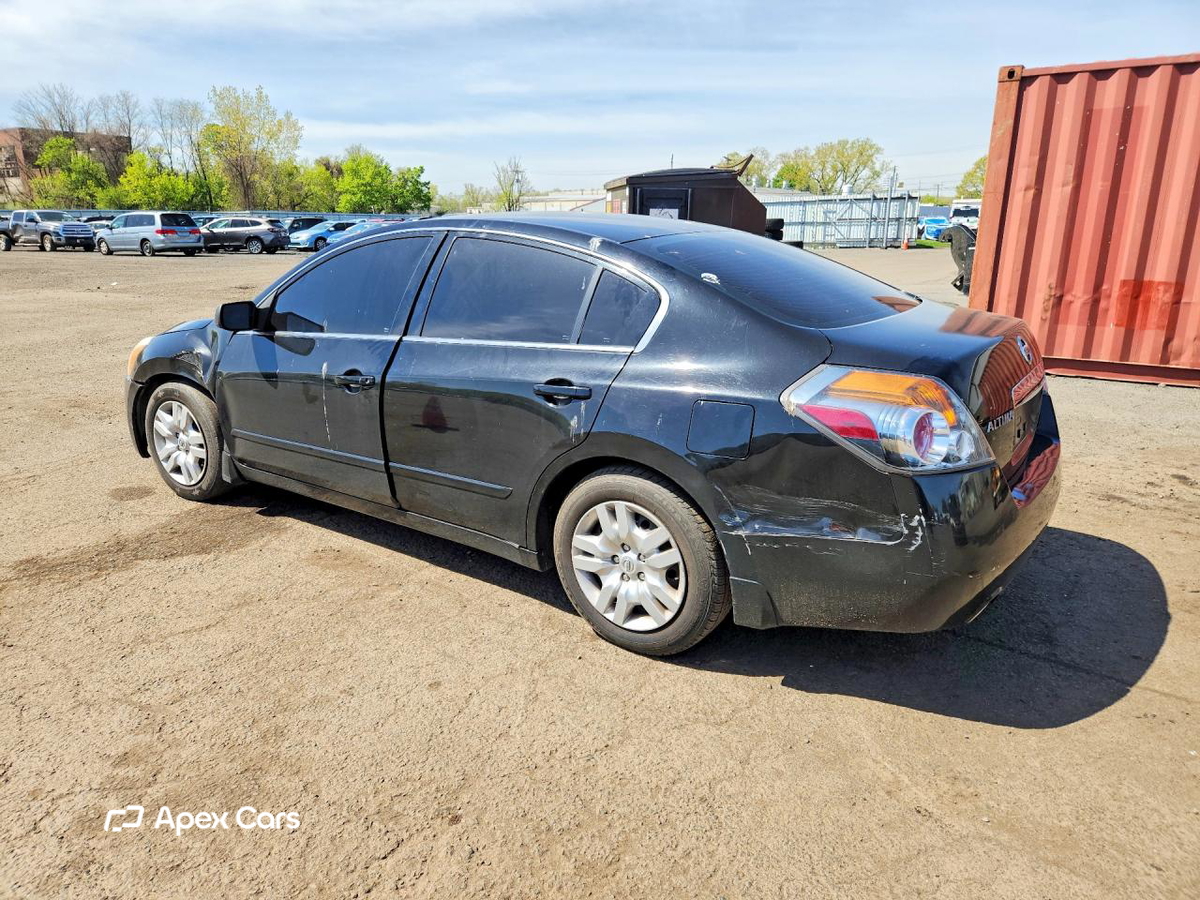Nissan Altima 2012