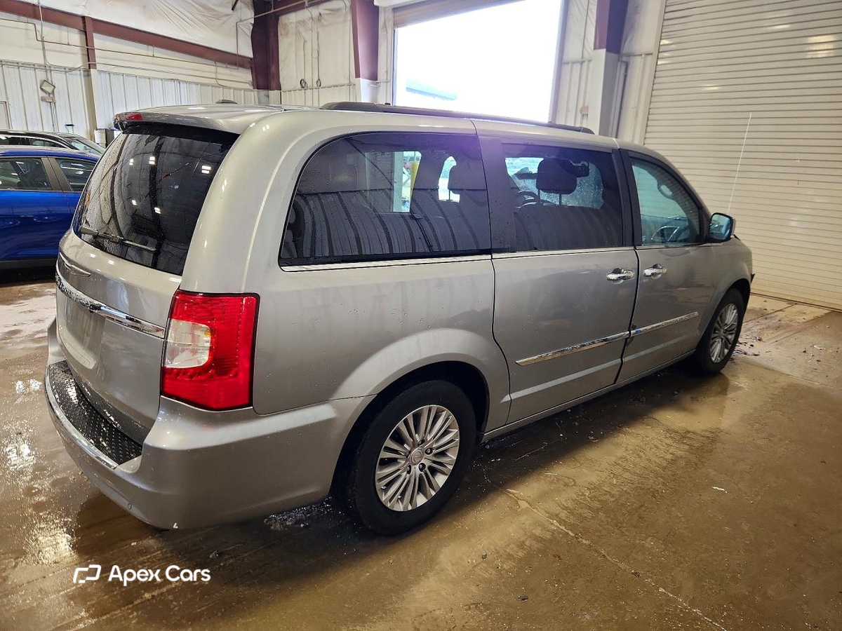Chrysler Voyager 2016
