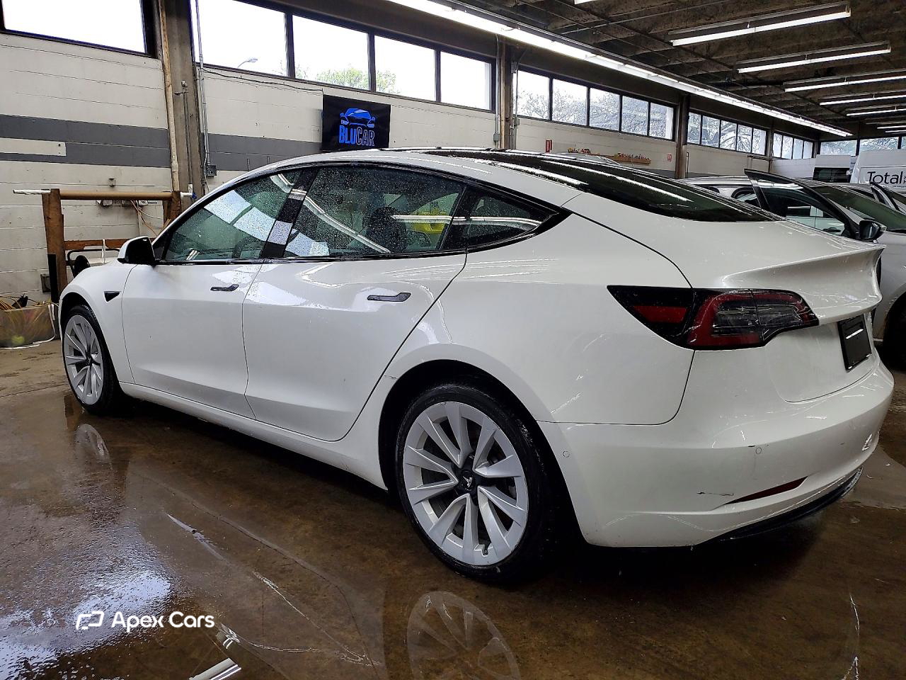 Tesla Model 3 2022