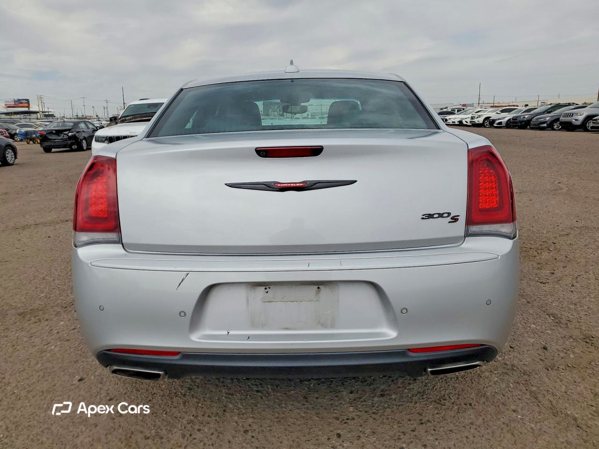 Chrysler 300 2023