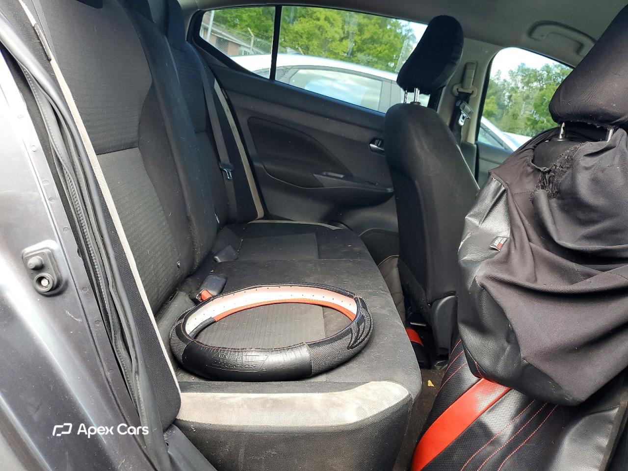 Nissan Versa 2021