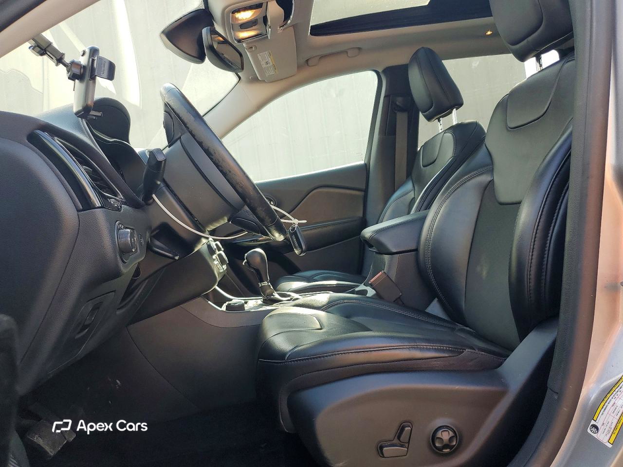 Jeep Cherokee 2020