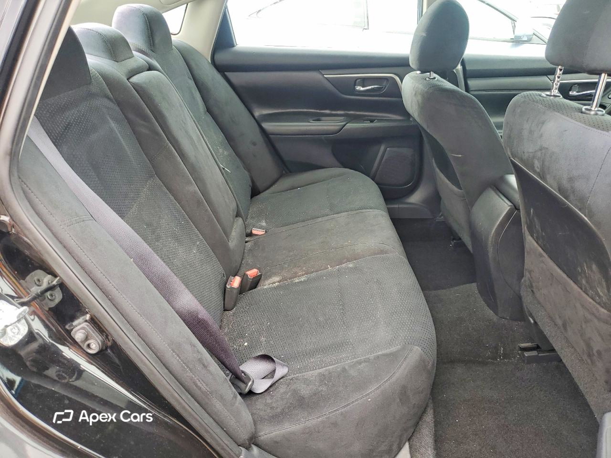 Nissan Altima 2015