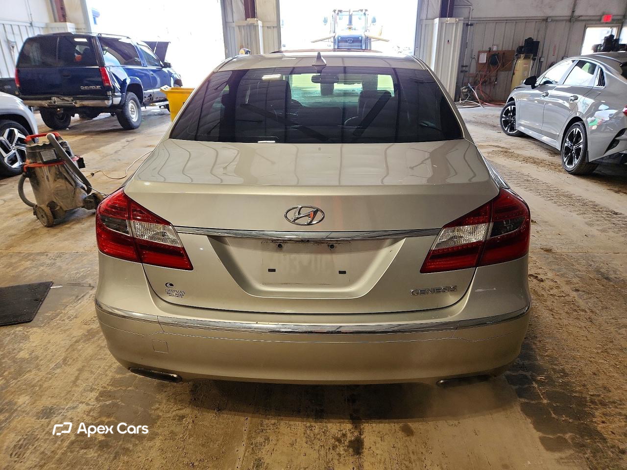 Hyundai Genesis 2013