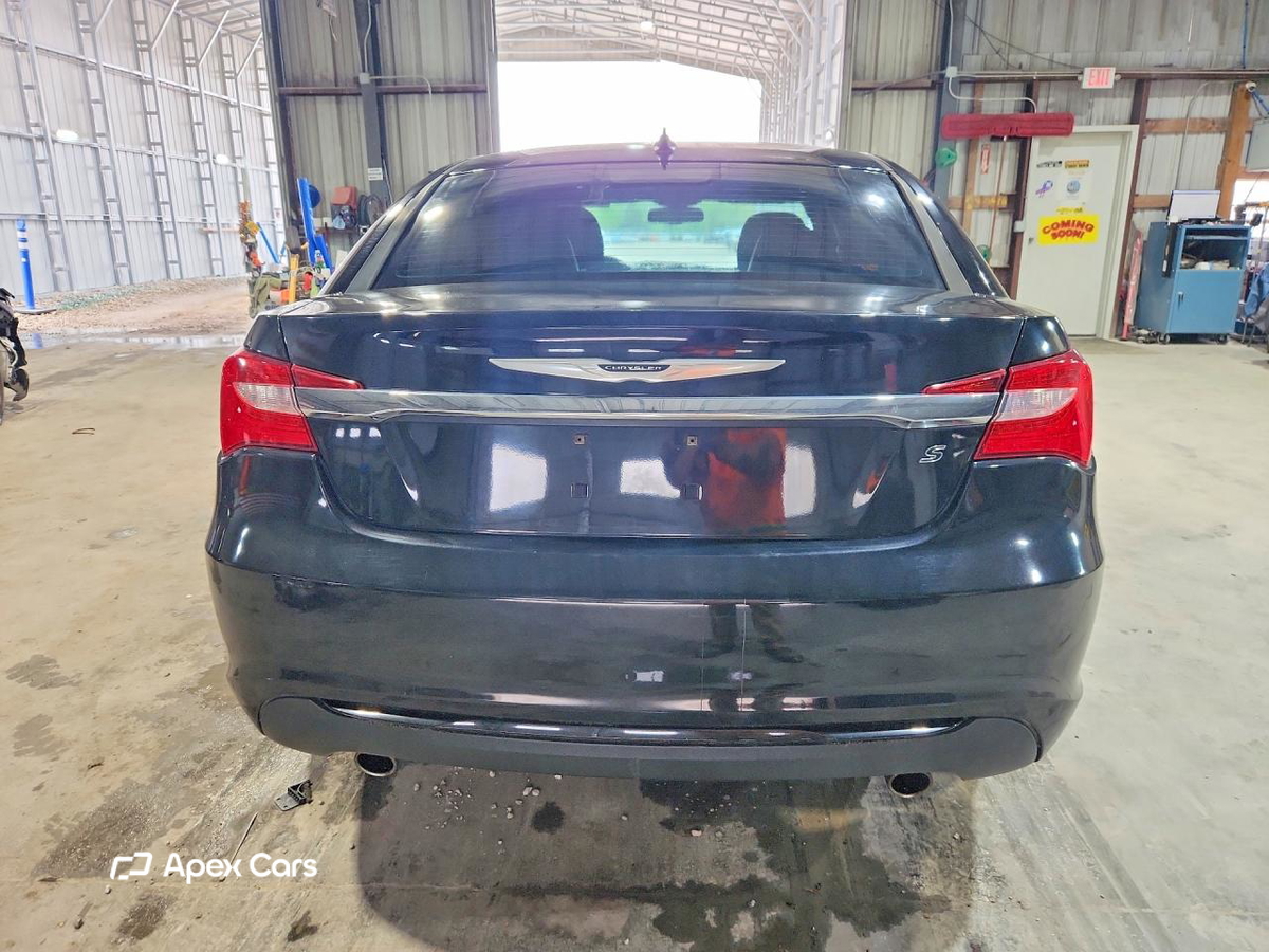Chrysler 200 2012