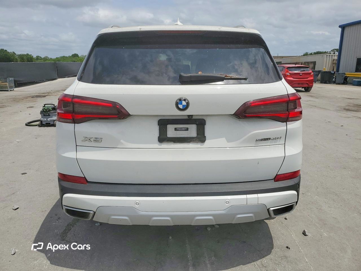 BMW X5 2021