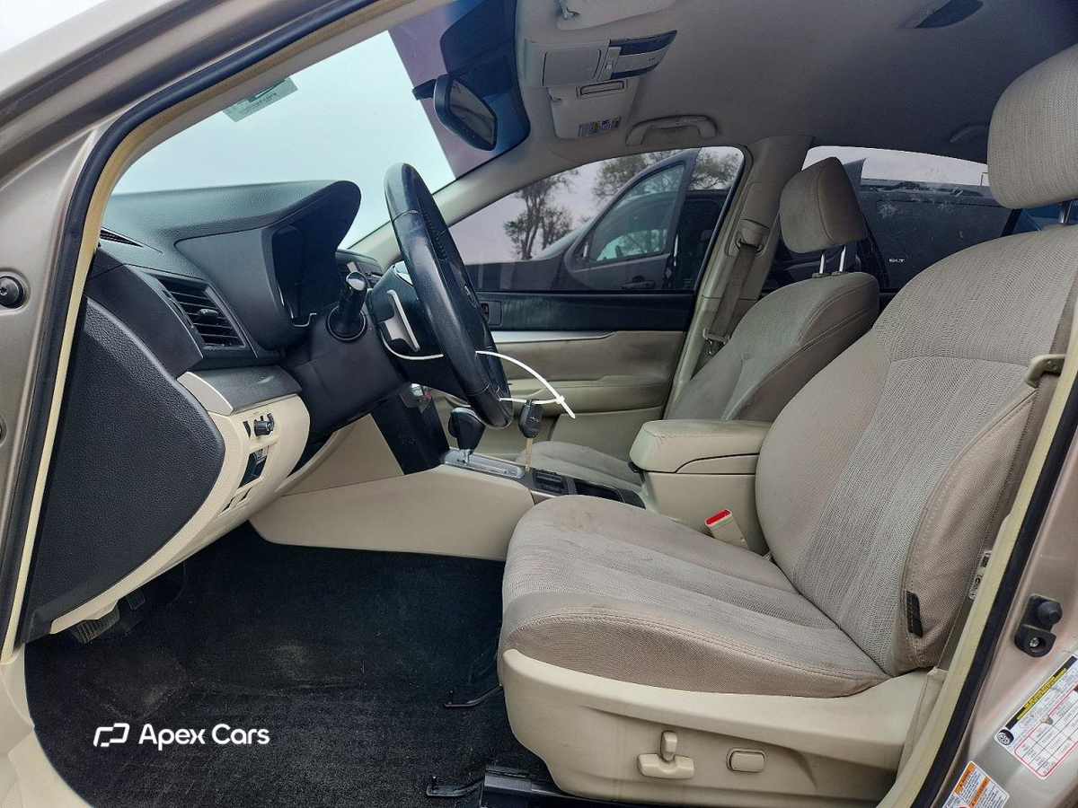 Subaru Legacy 2014