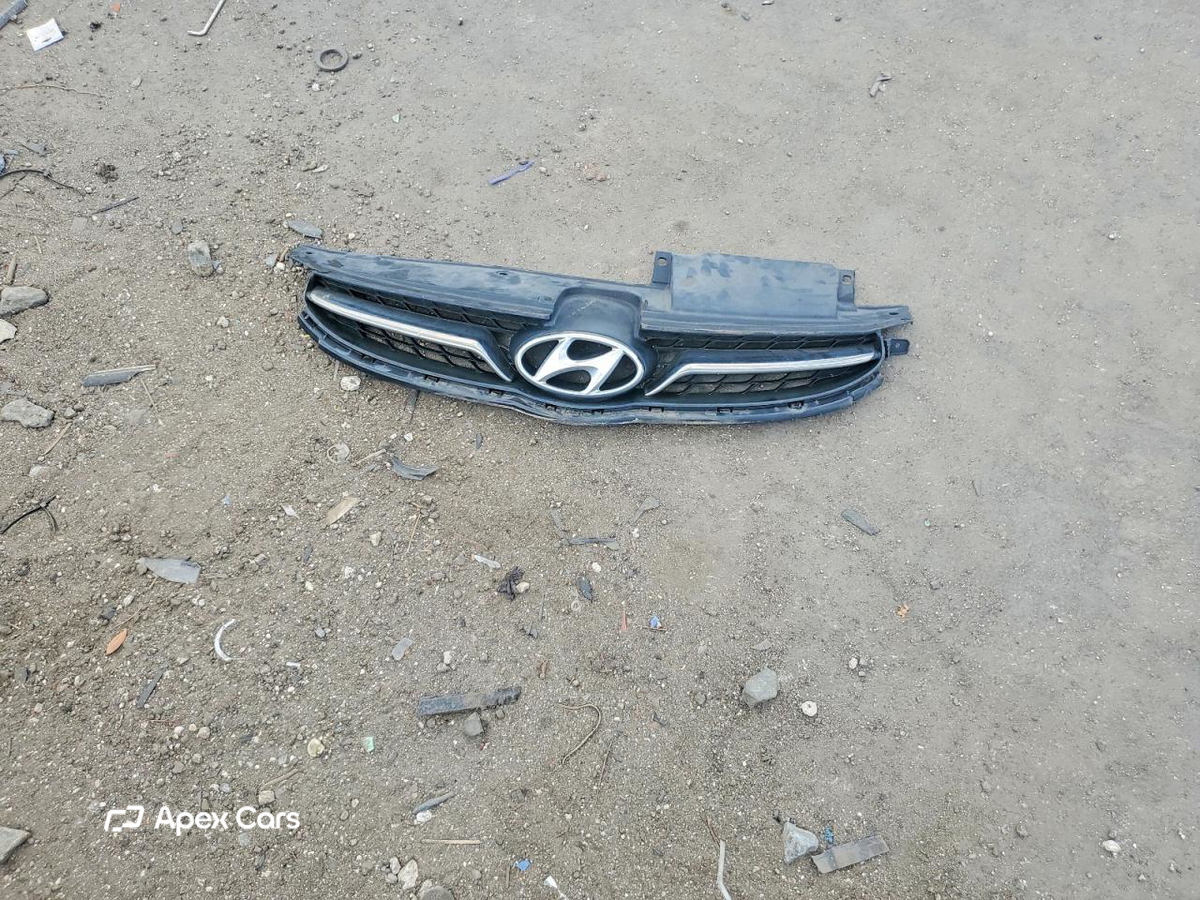 Hyundai Elantra 2012