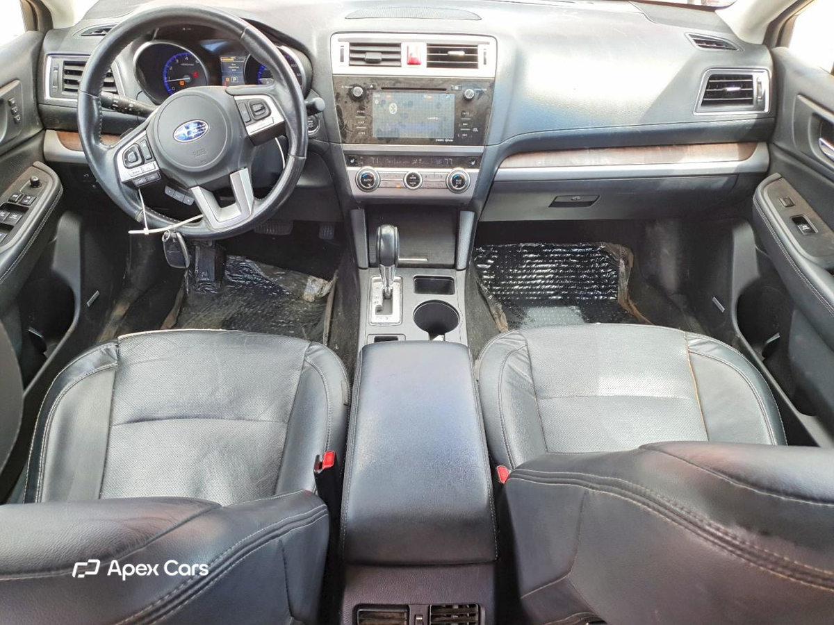 Subaru Outback 2015